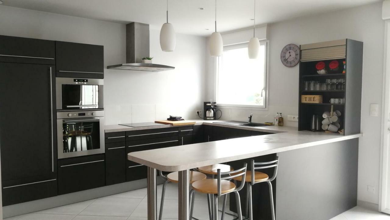 Maison Lumineuse Villa เลแซร์บิเย ภายนอก รูปภาพ